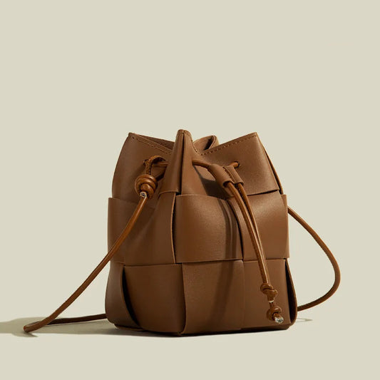 Kisumater Bucket Bag – Elegant & Versatile